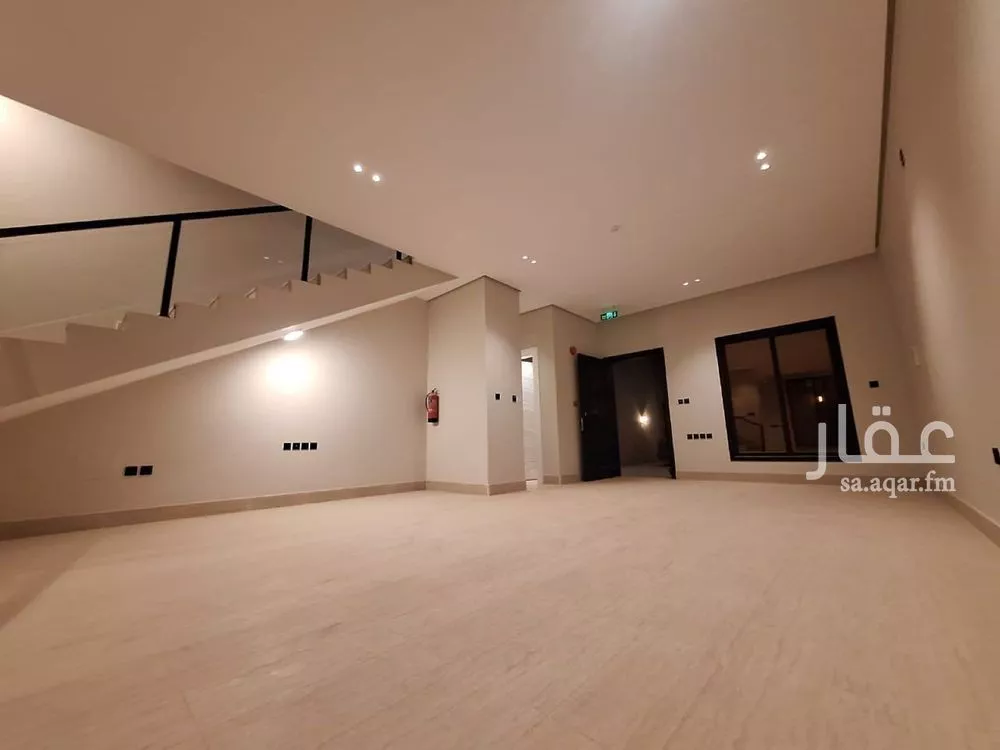 4 bedroom villa in Al Rimal 12