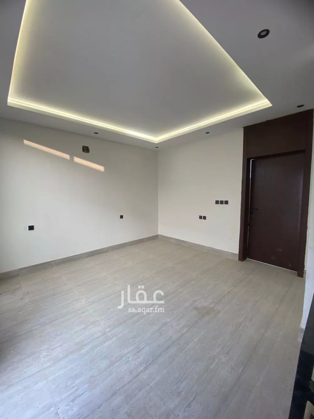 فيلا 5 غرف في طويق 13