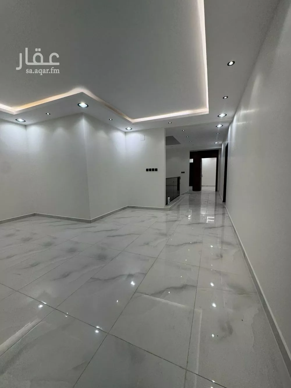 فيلا 5 غرف في ظهرة لبن 20