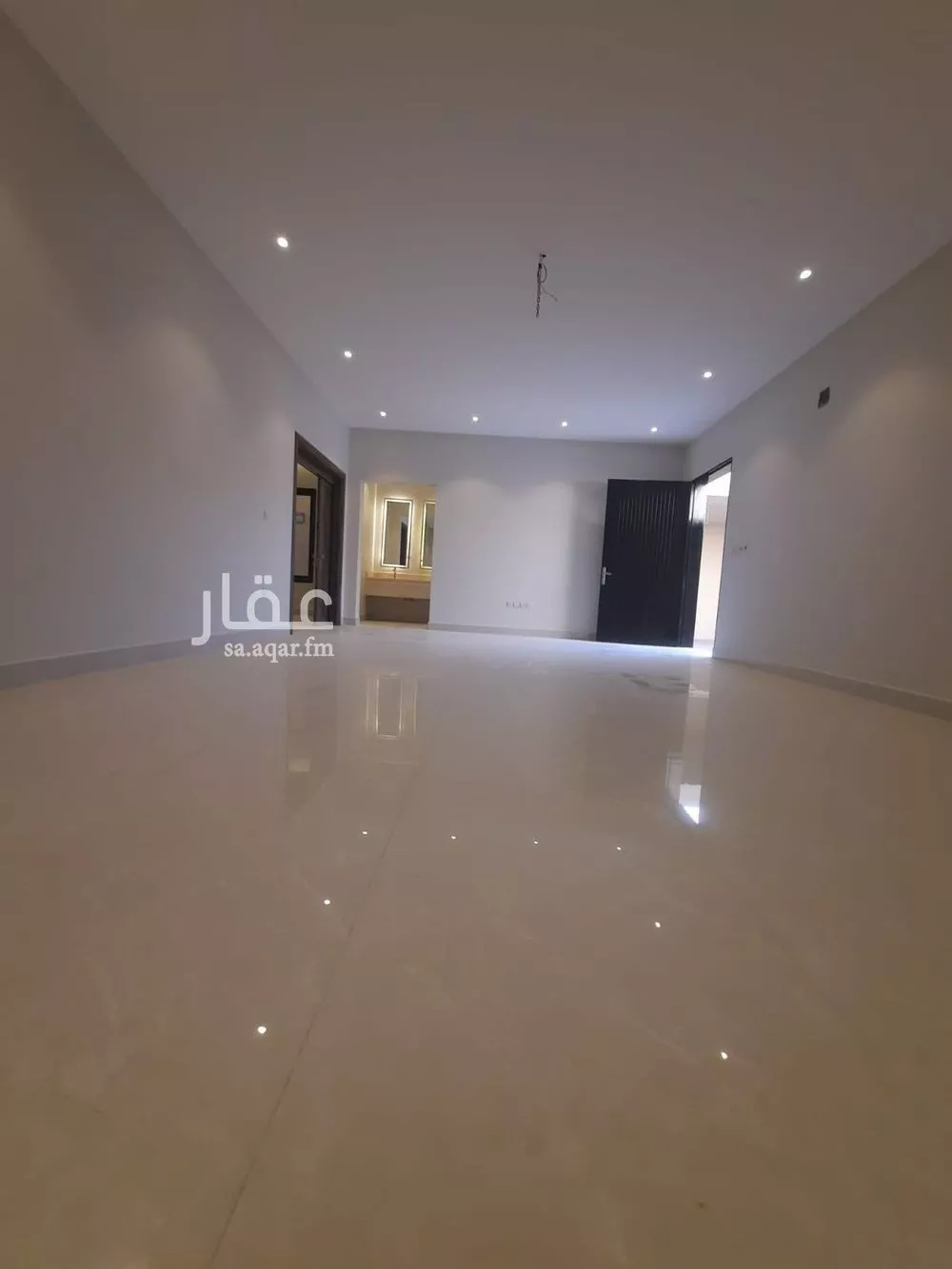 5 bedroom villa in Al Mahdiyyah 22