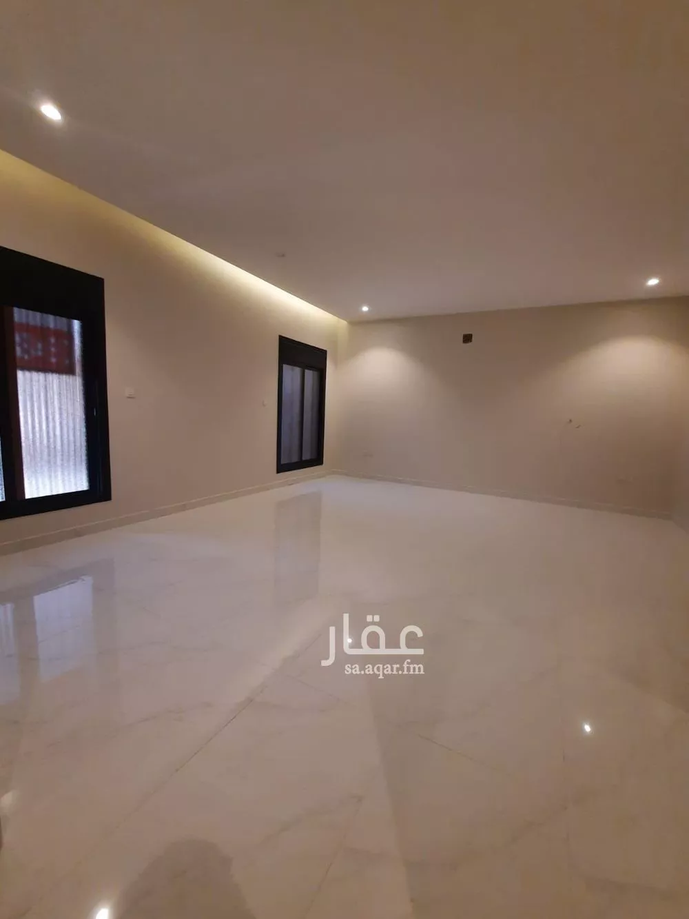 5 bedroom villa in Al Mahdiyyah 23