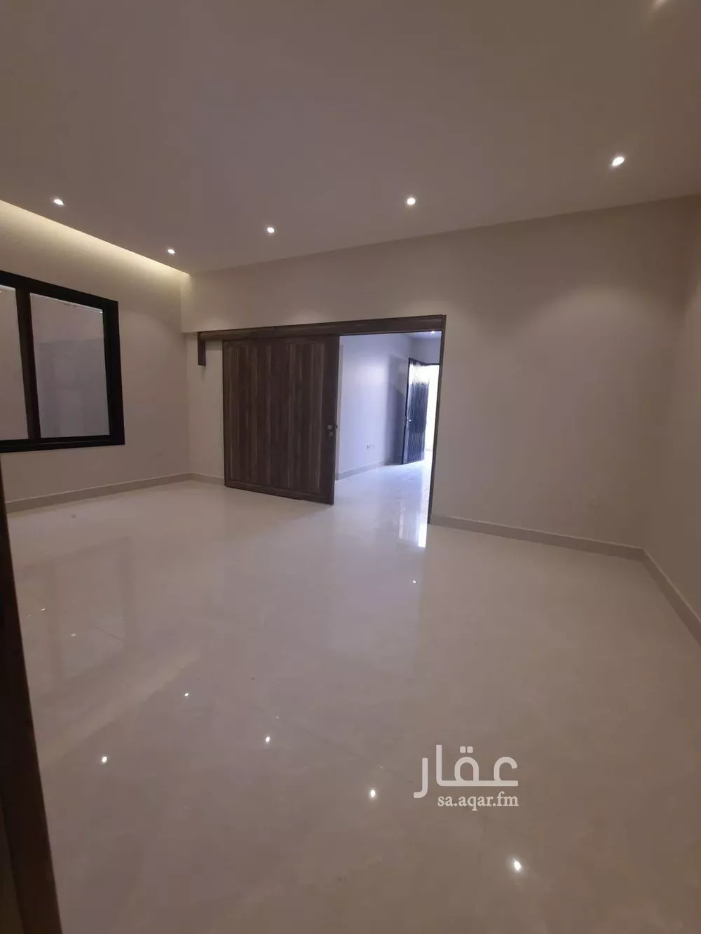 5 bedroom villa in Al Mahdiyyah 6