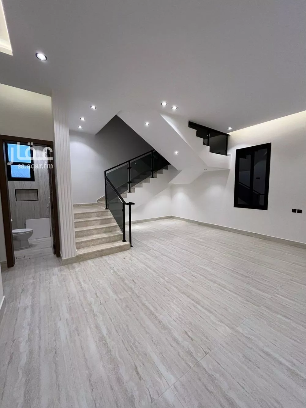 5 bedroom villa in Al Mahdiyyah 27