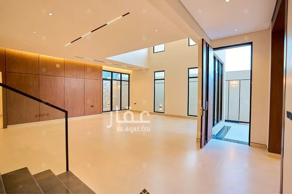 6 bedroom villa in Al Mahdiyyah 14