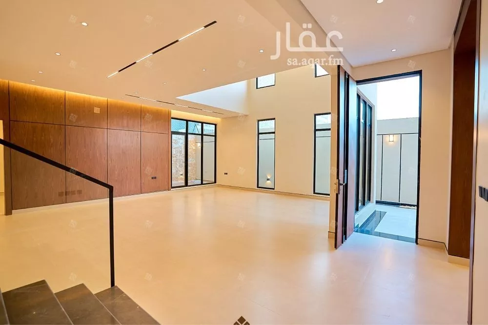 6 bedroom villa in Al Mahdiyyah 7