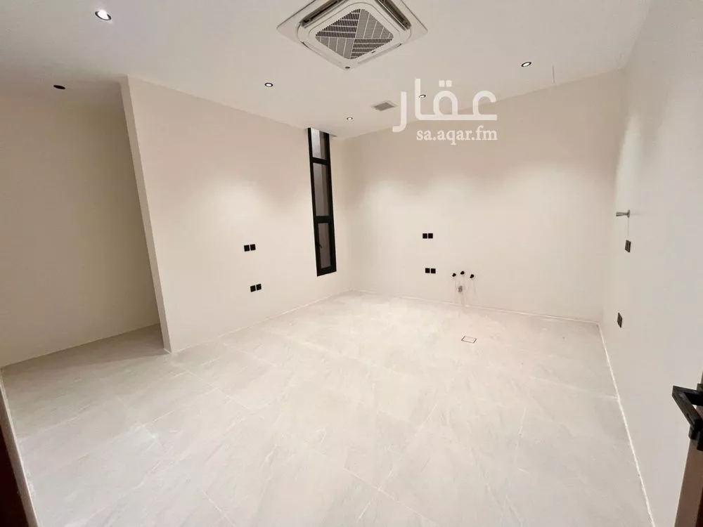 6 bedroom villa in Al Mahdiyyah 13