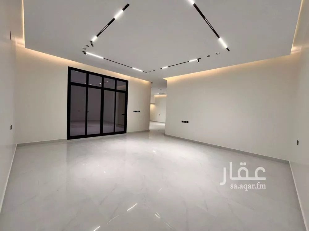 6 bedroom villa in Al Mahdiyyah 16