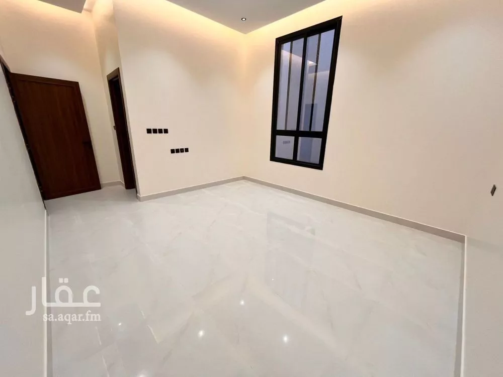 6 bedroom villa in Al Mahdiyyah 18