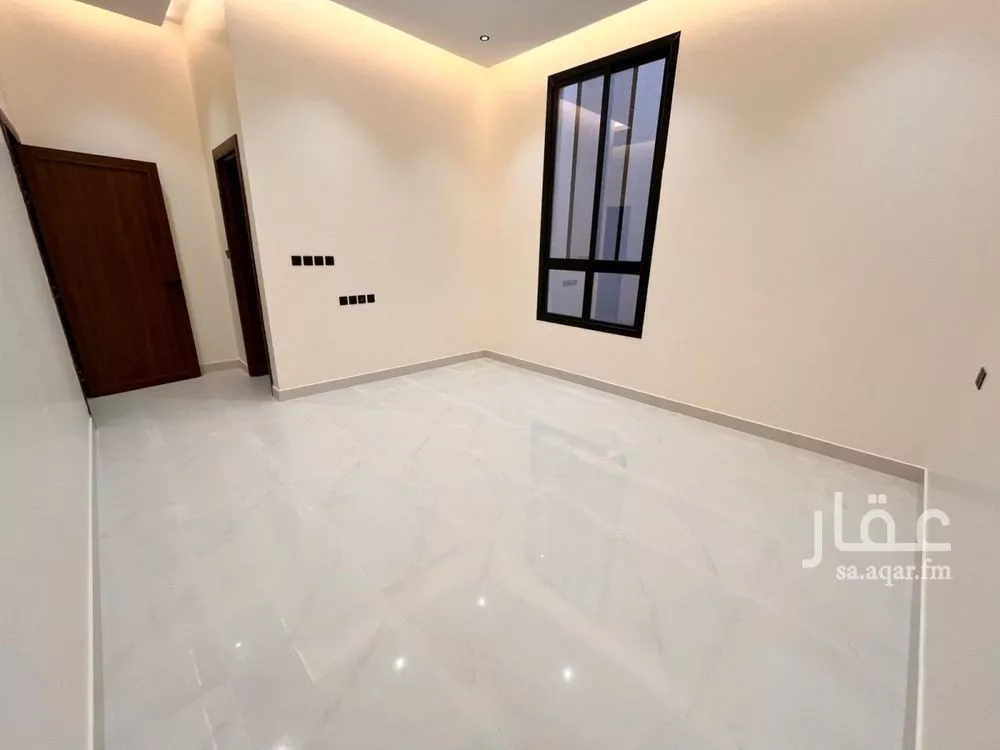 6 bedroom villa in Al Mahdiyyah 27