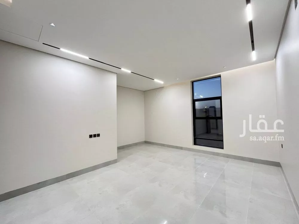 6 bedroom villa in Al Mahdiyyah 14