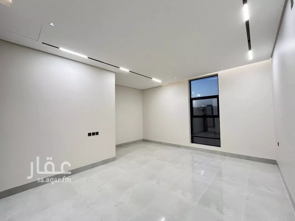 6 bedroom villa in Al Mahdiyyah 18