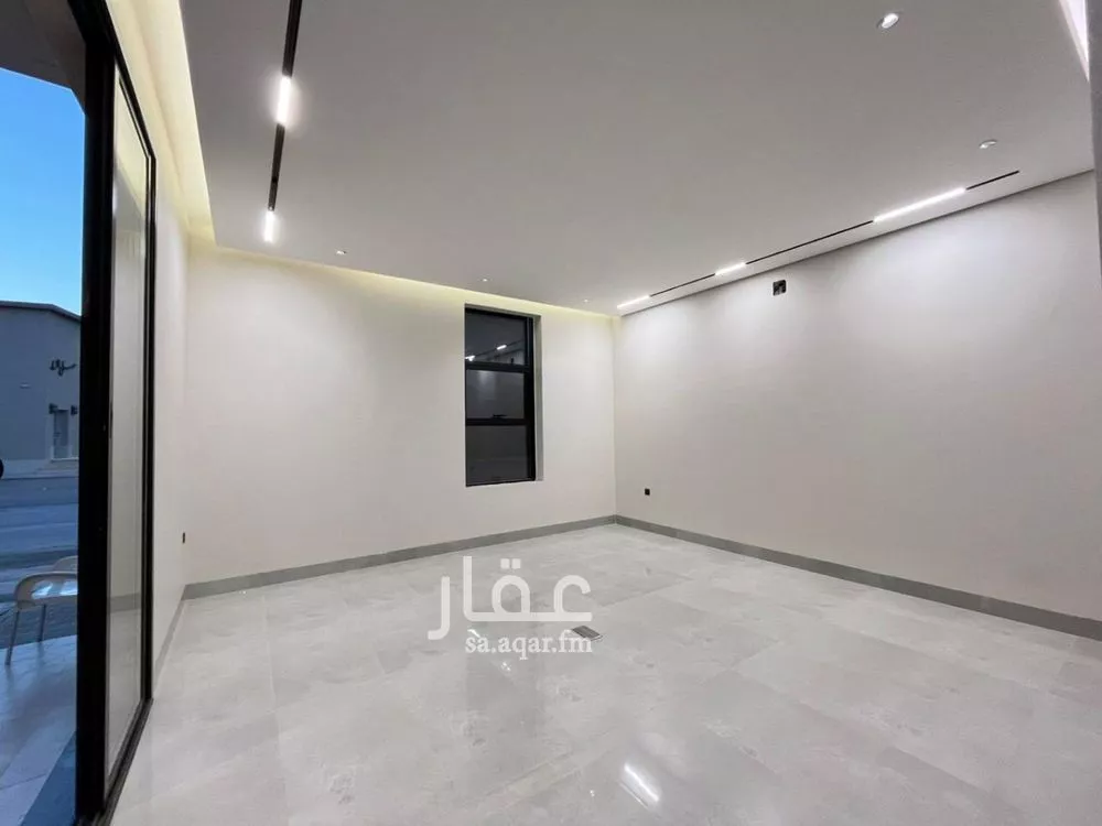 6 bedroom villa in Al Mahdiyyah 20