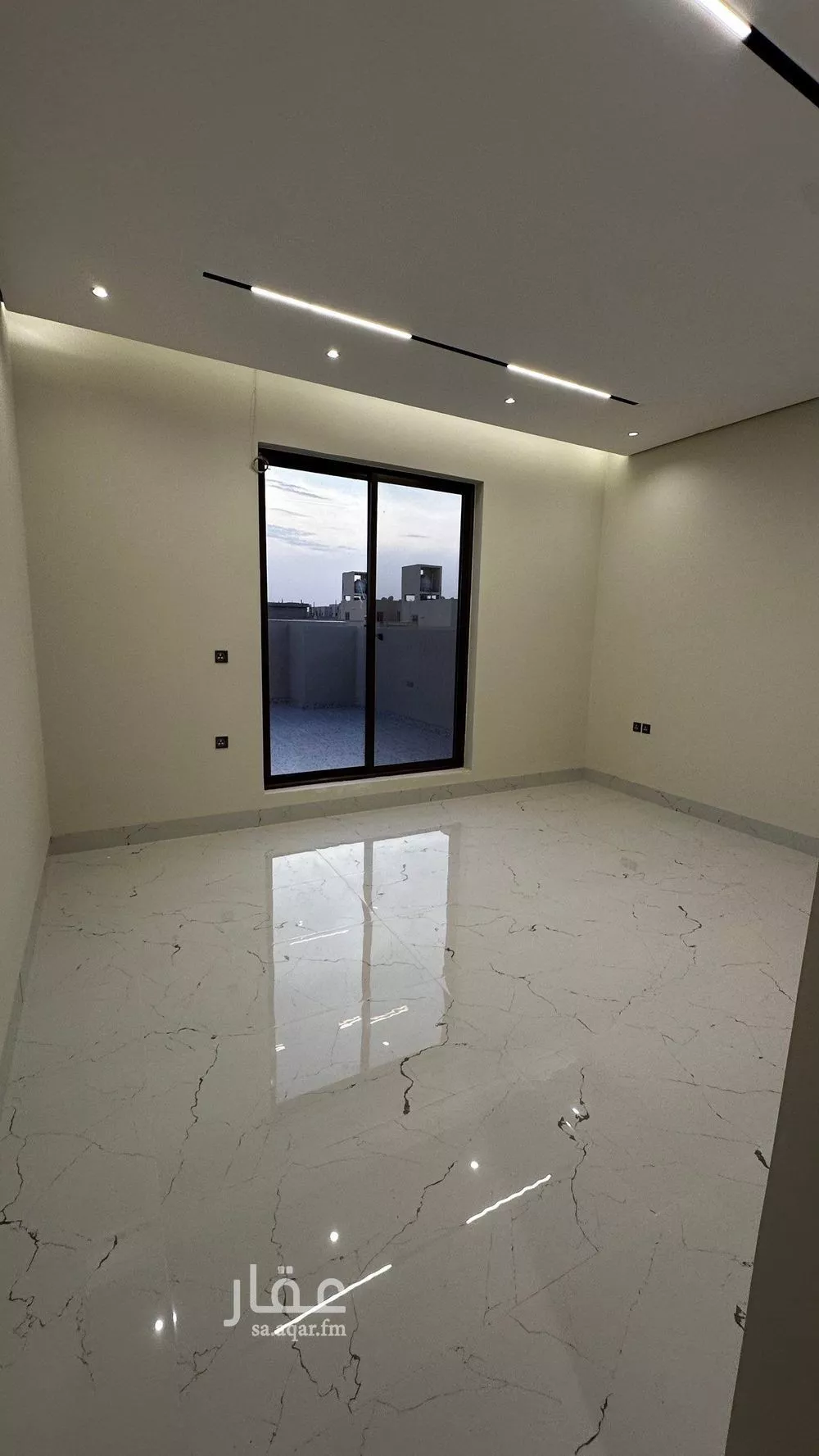 فيلا 5 غرف في المهدية 15