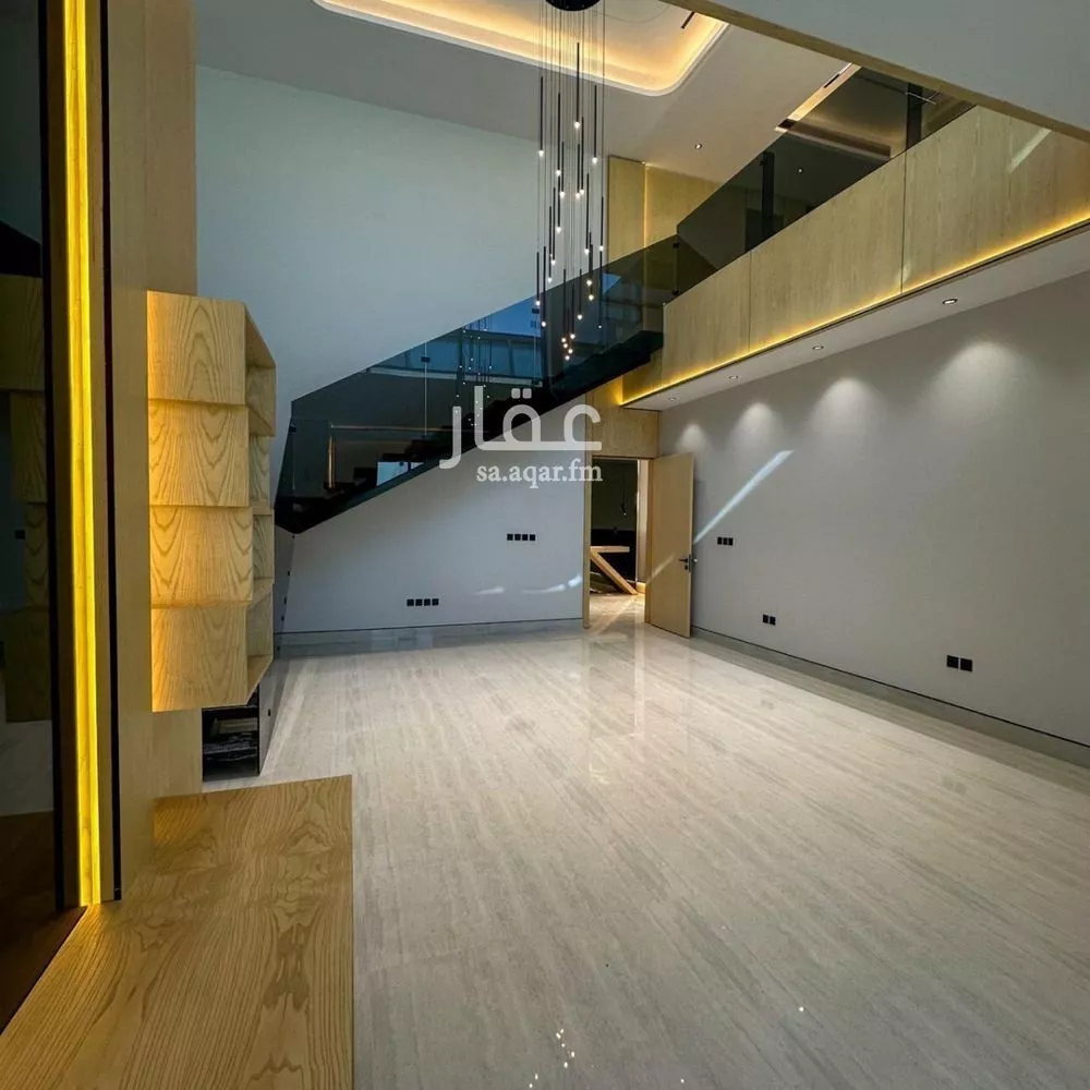 5 bedroom villa in Al Mahdiyyah 9