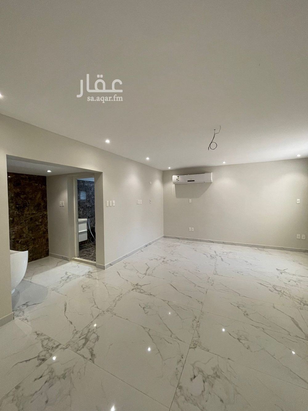 6 bedroom villa in Al Hizam Al Akhdar, Eastern Province 8