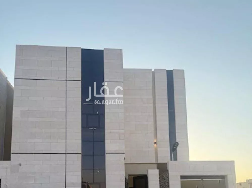 6 bedroom villa in Al Mahdiyyah 2