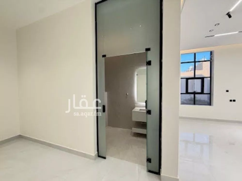 6 bedroom villa in Al Mahdiyyah 11