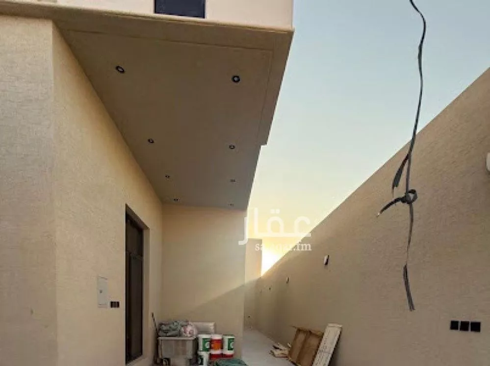 6 bedroom villa in Al Mahdiyyah 9