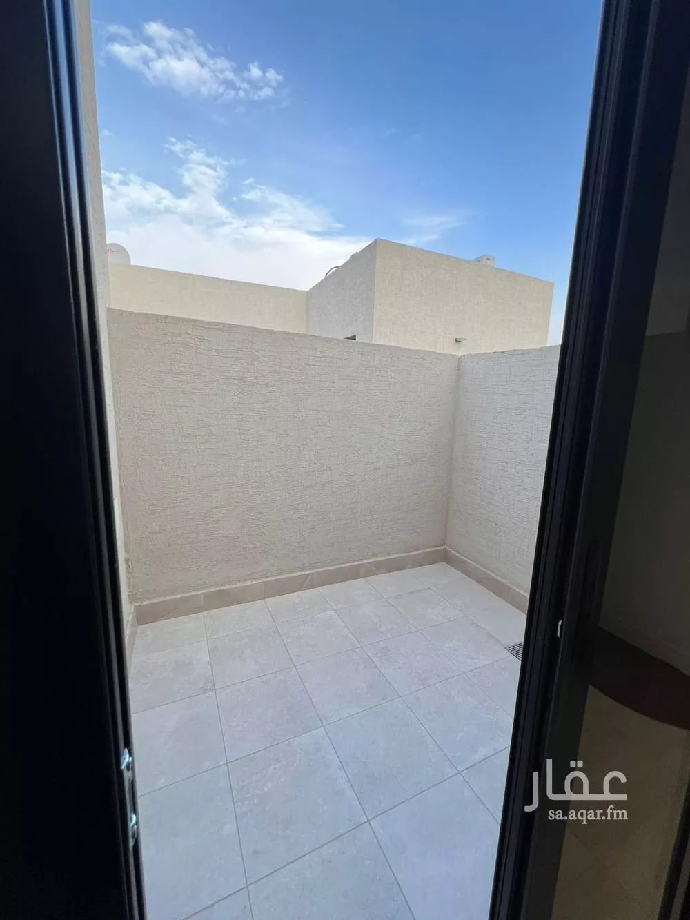 فيلا 5 غرف في المهدية 15
