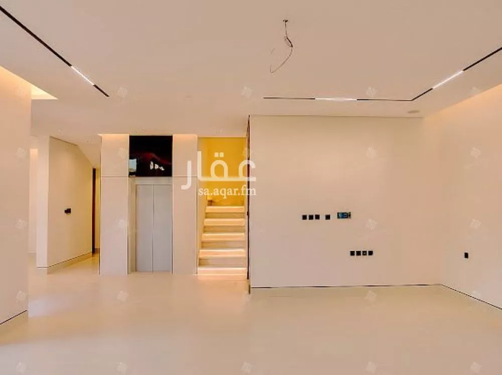 6 bedroom villa in Al Mahdiyyah 15