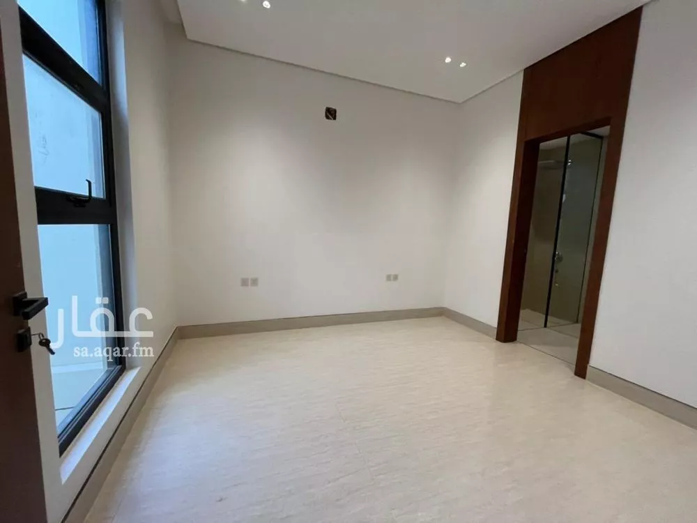 5 bedroom villa in Al Mahdiyyah 23