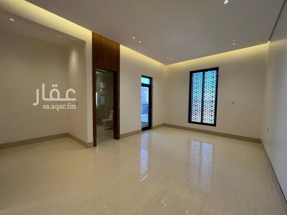 5 bedroom villa in Al Mahdiyyah 24