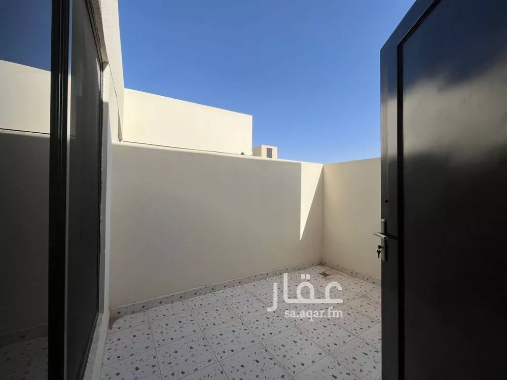 5 bedroom villa in Al Mahdiyyah 26