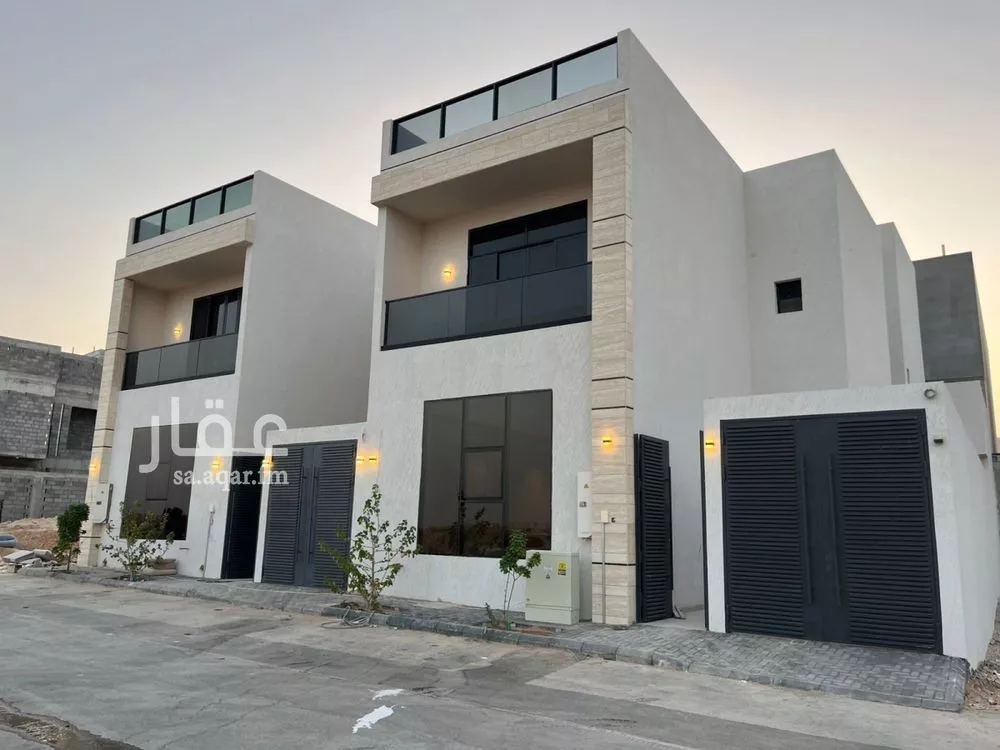 5 bedroom villa in Al Mahdiyyah 2