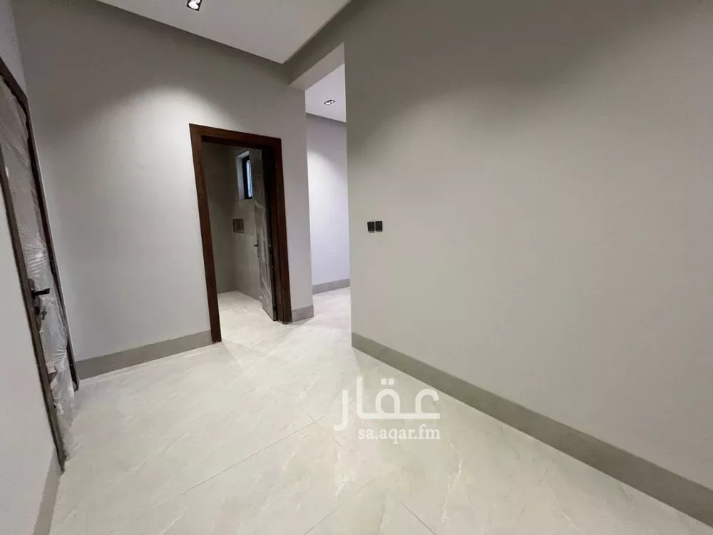 5 bedroom villa in Al Mahdiyyah 15