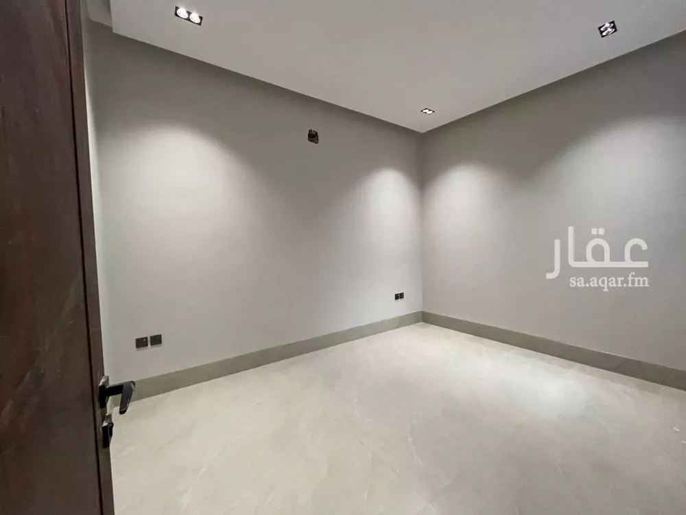 5 bedroom villa in Al Mahdiyyah 19