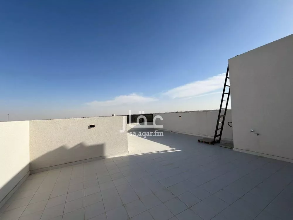 5 bedroom villa in Al Mahdiyyah 20