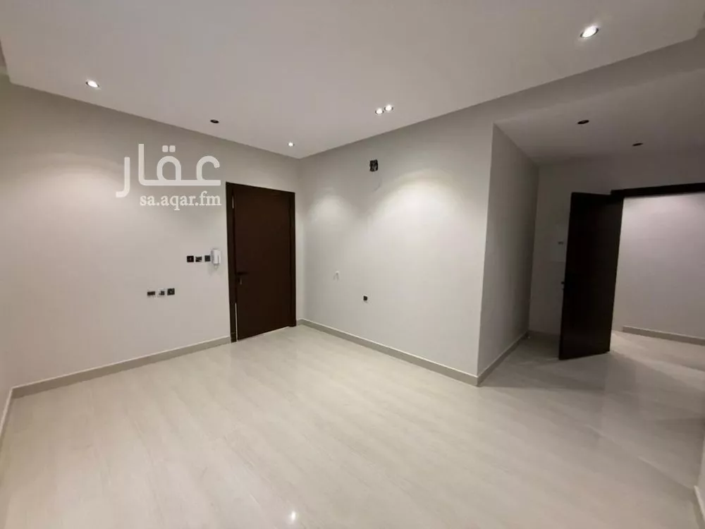 فيلا 6 غرف في المهدية 23