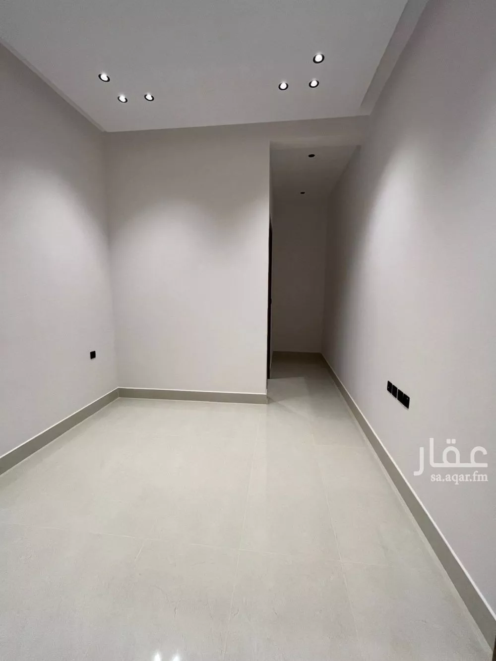 5 bedroom villa in Al Mahdiyyah 17