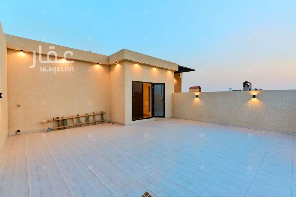 5 bedroom villa in Al Mahdiyyah 17