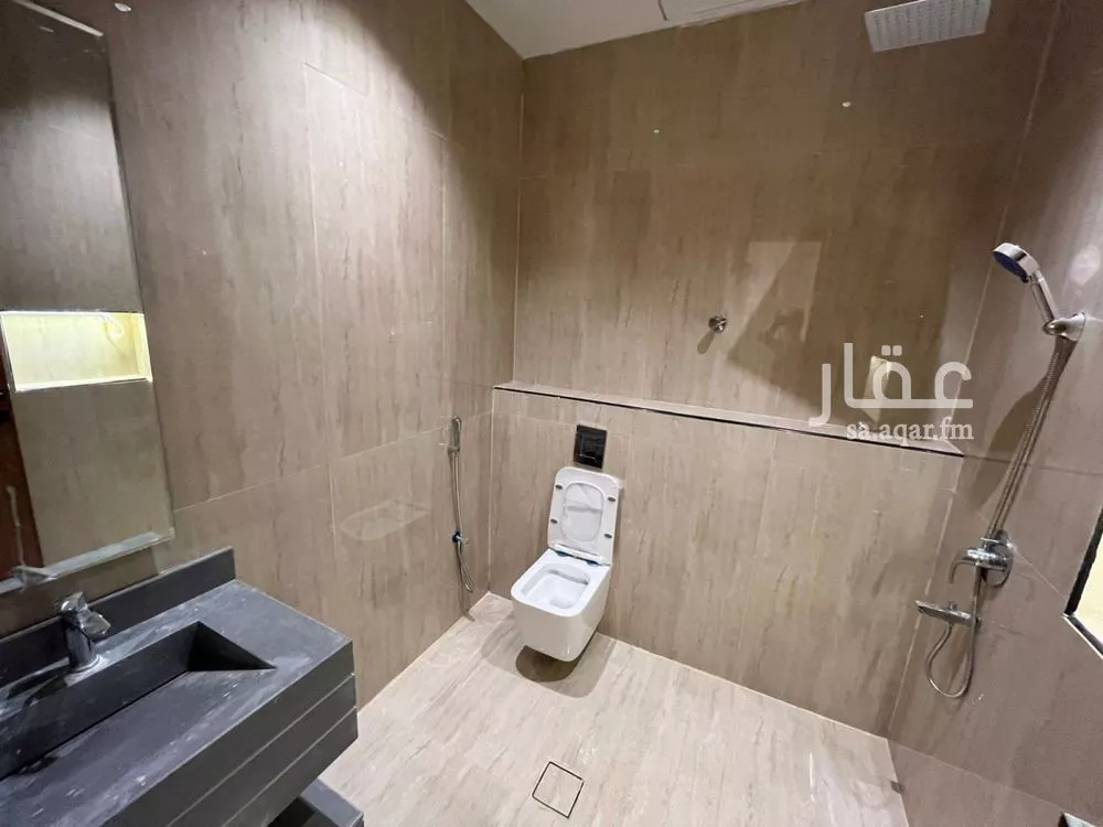 4 bedroom villa in Al Mahdiyyah, Riyadh 19