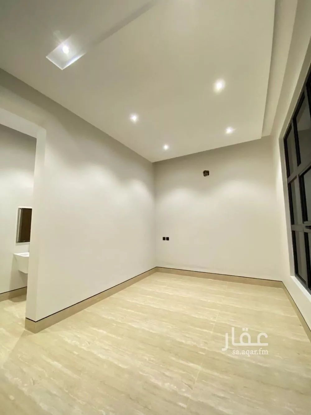5 bedroom villa in Al Mahdiyyah 24