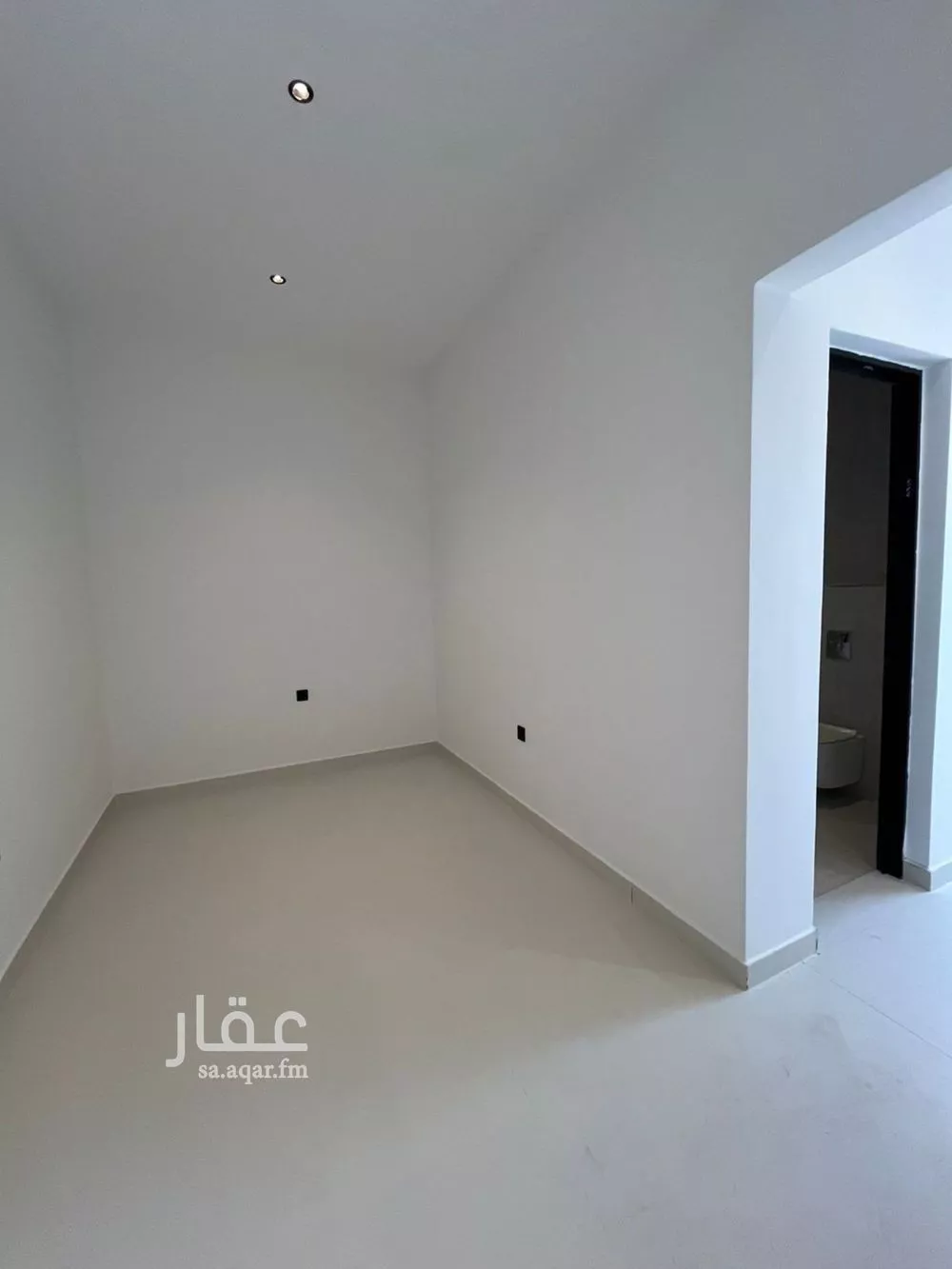 فيلا 6 غرف في المهدية 15