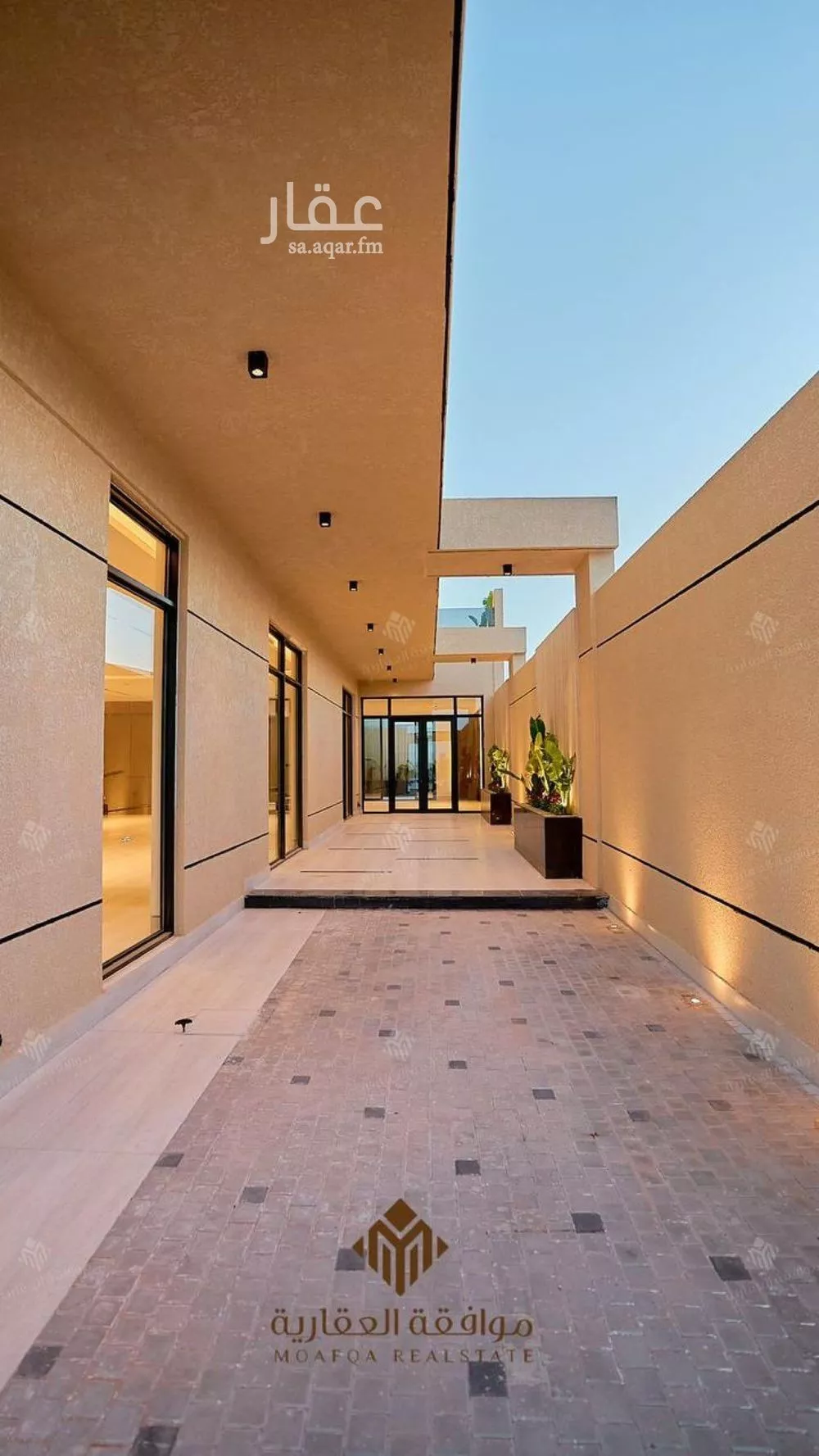 5 bedroom villa in Al Mahdiyyah 2