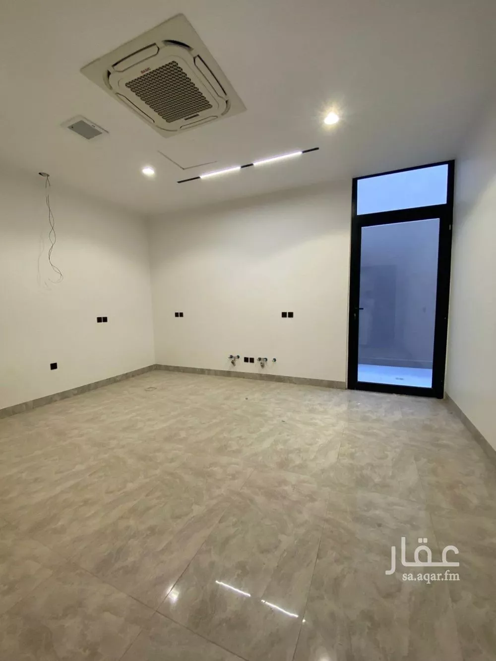 3 bedroom villa in Al Mahdiyyah 22