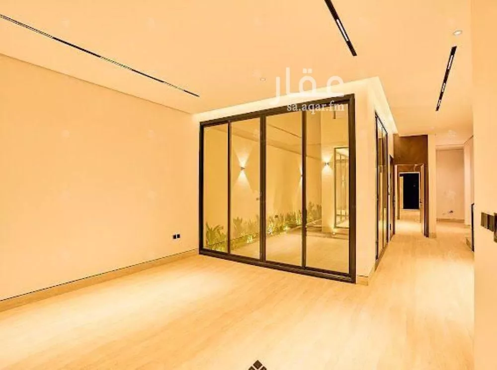 6 bedroom villa in Al Mahdiyyah 8