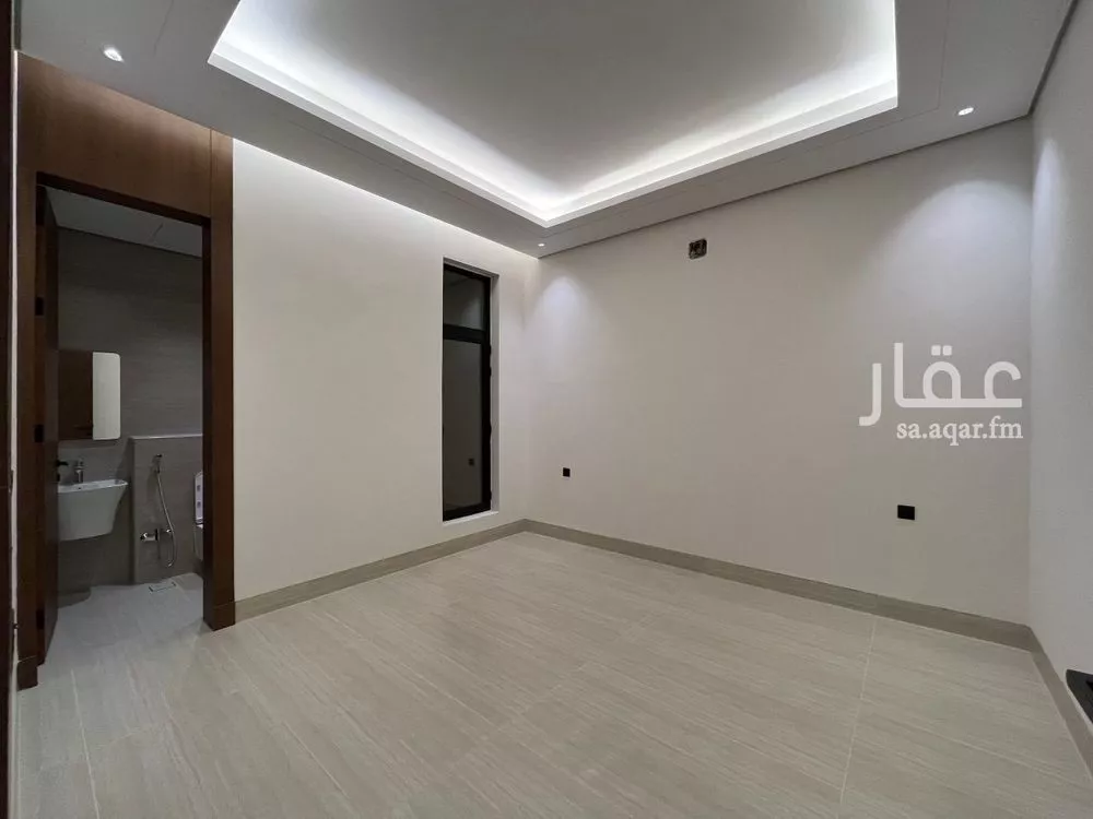 6 bedroom villa in Al Mahdiyyah 18