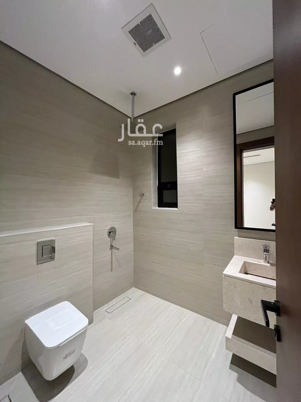 6 bedroom villa in Al Mahdiyyah 23