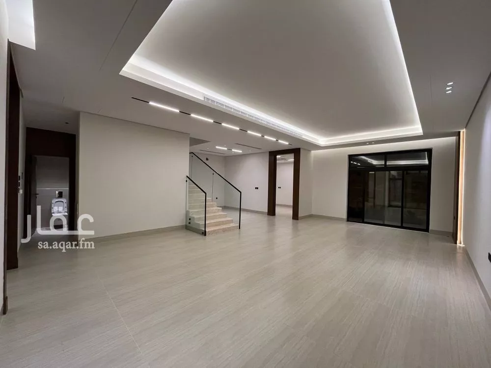 6 bedroom villa in Al Mahdiyyah 6