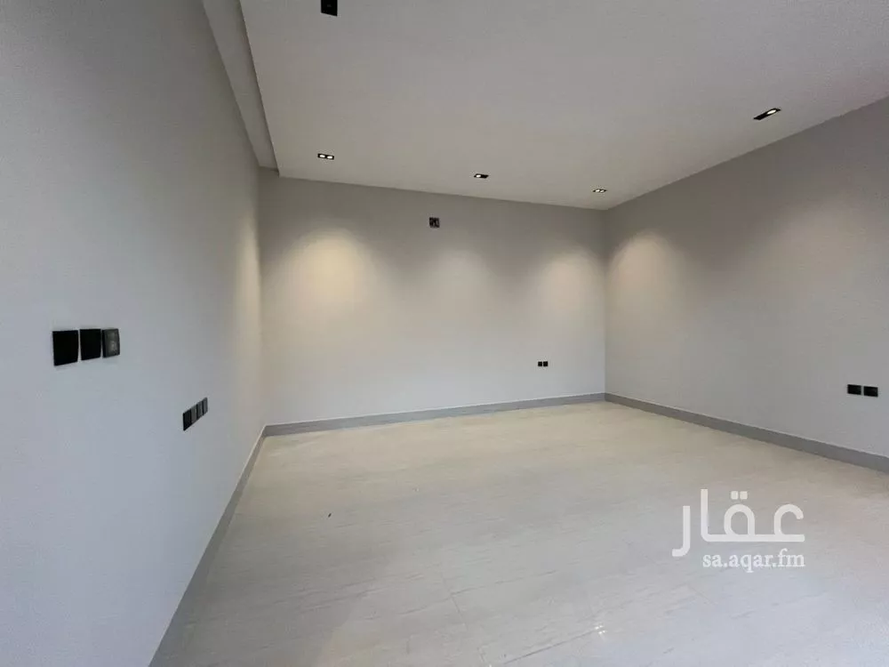 فيلا 6 غرف في المهدية 9