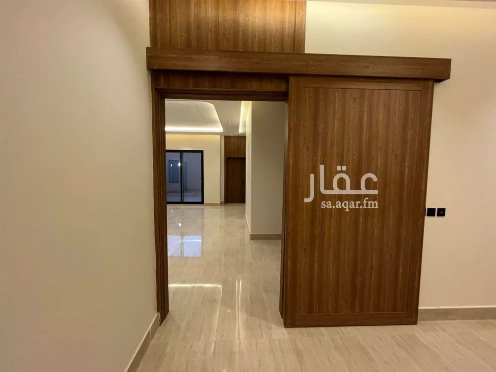 فيلا 6 غرف في المهدية 9