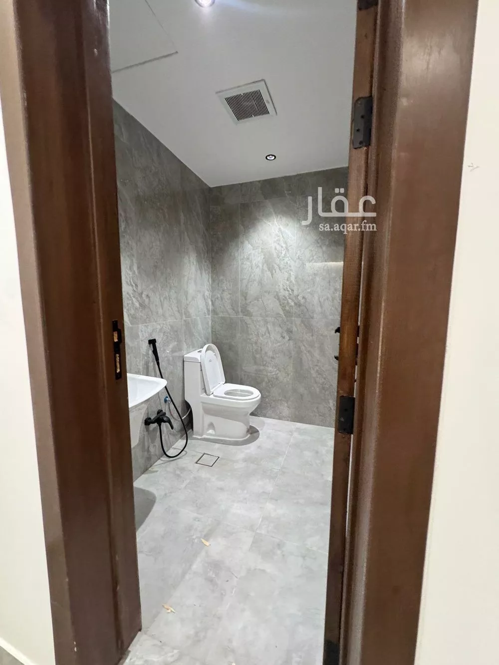 فيلا 5 غرف في ظهرة لبن 17