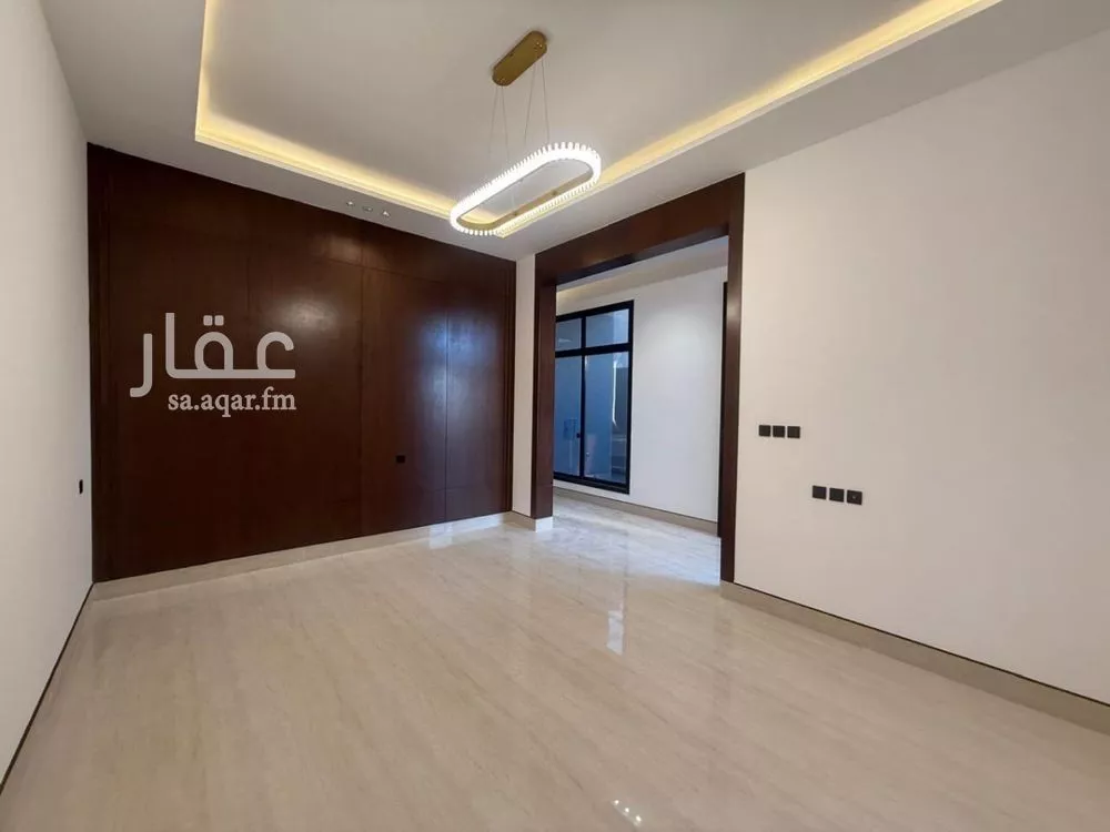 فيلا 4 غرف في المهدية 6