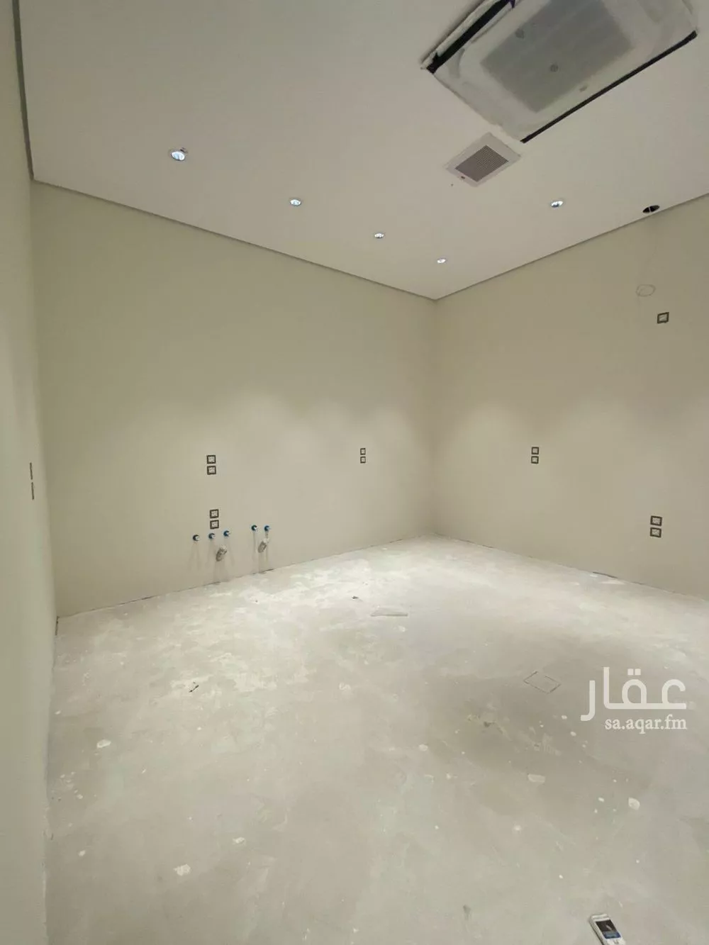 5 bedroom villa in Al Mahdiyyah 13