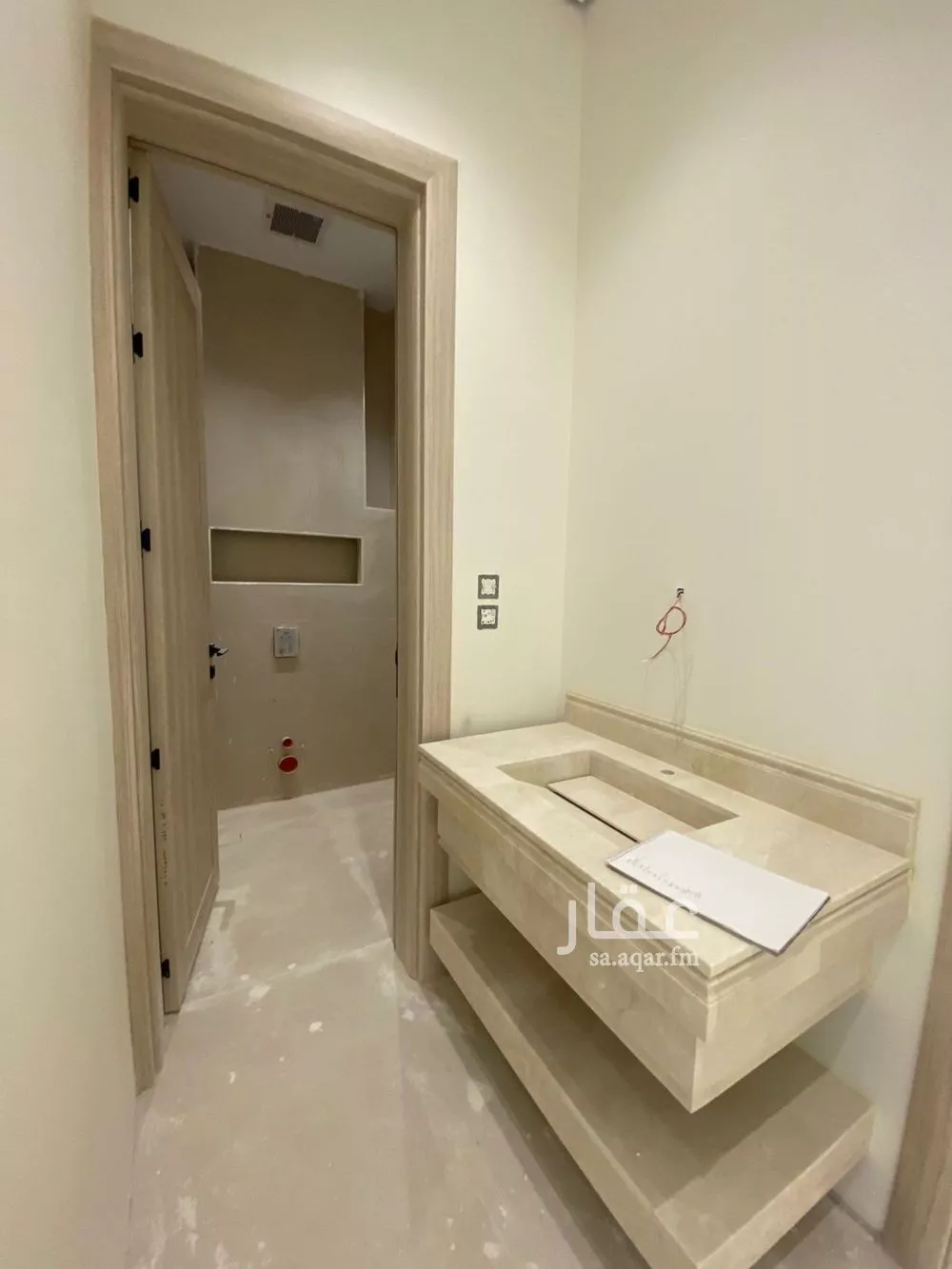 5 bedroom villa in Al Mahdiyyah 24