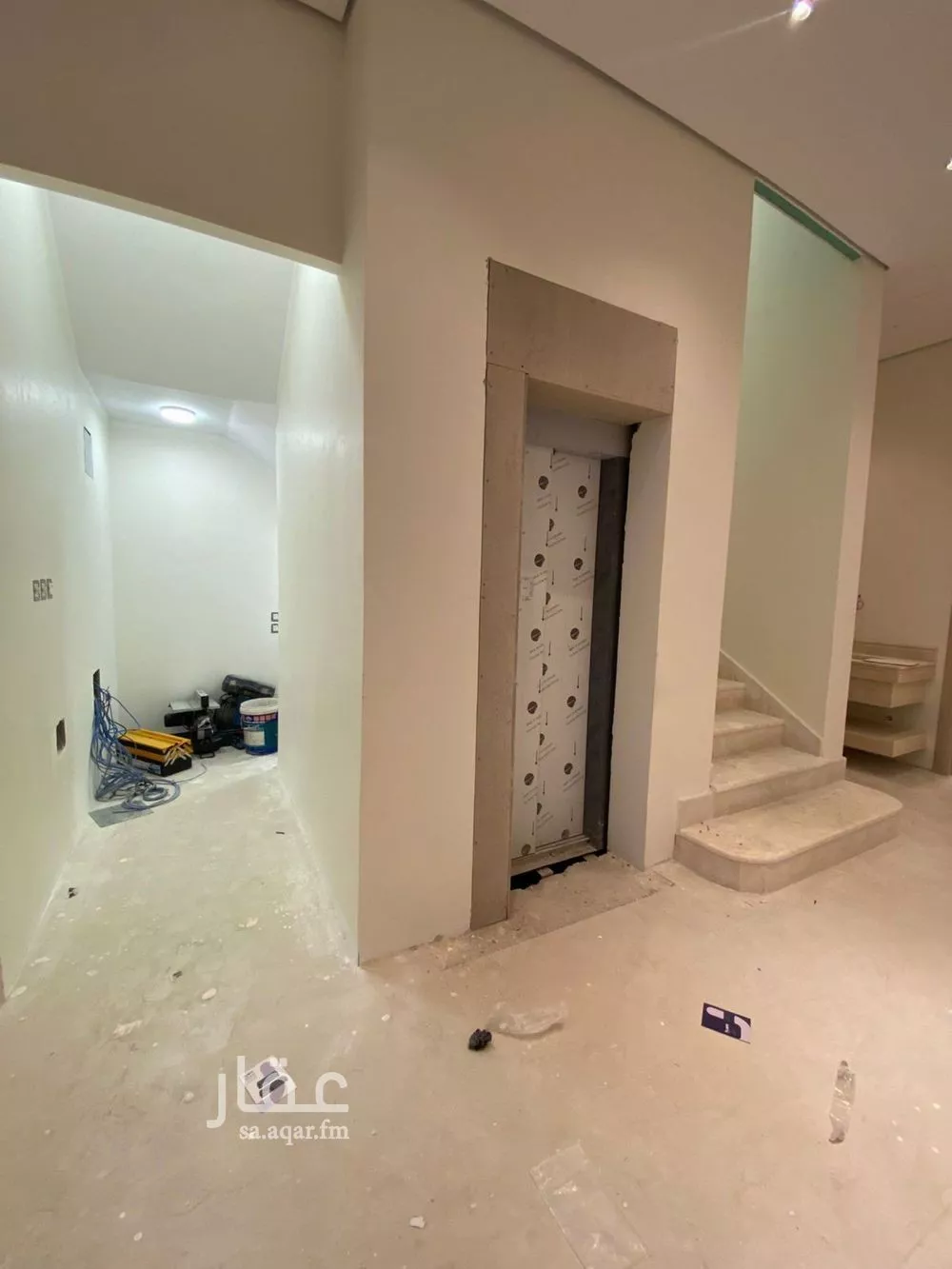 5 bedroom villa in Al Mahdiyyah 6